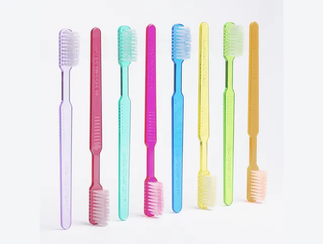 kleiser-einmalzahnb-rsten-mit-zahnpasta-15-cm image 1