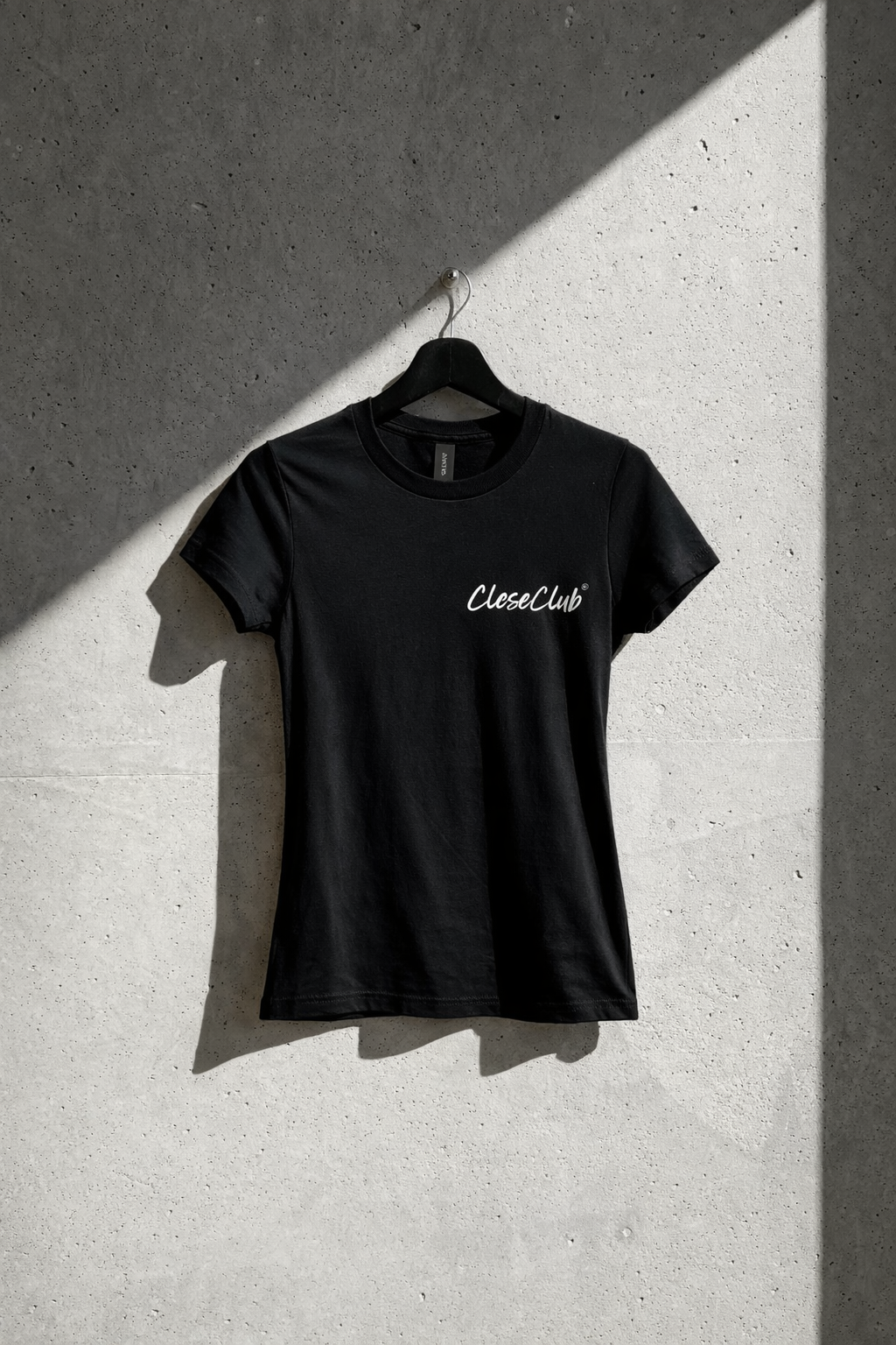 cleseclub-t-shirt-damen-baumwolle-wei-schwarz-tailliert image 1