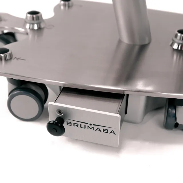 brumaba-bedienung-akku-12v-thronus-ersatzakku-op-tisch image 1